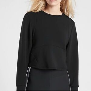 Athleta Women’s Black En Route Soft Scuba Sweatshirt – XXS